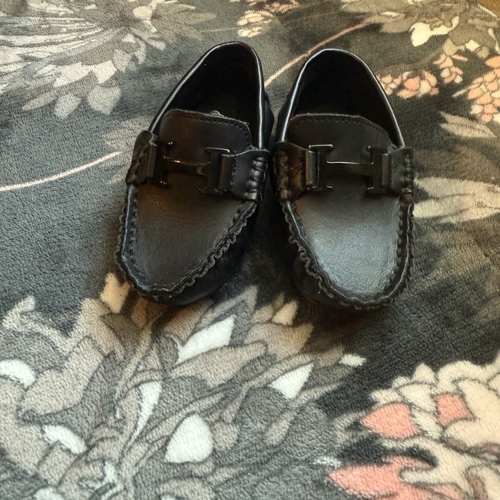 Kids Black Moccasins